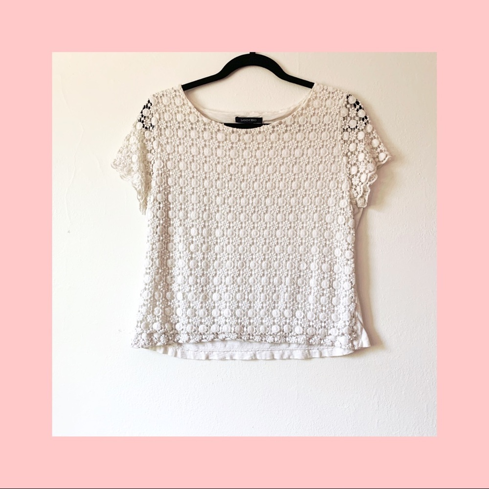 LACE OVERLAY BLOUSE